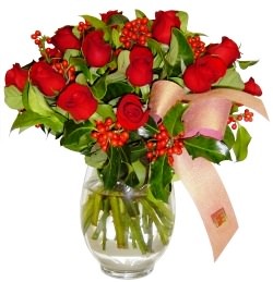 ucuz çiçekçiler firması  cam içerisinde 12 adet kırmızı gül
